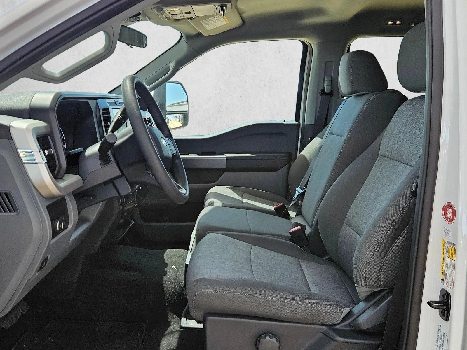 2026 Ford F-250 Super Duty XL - Photo 4