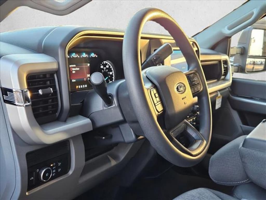 New 2026 Ford F-250 XL Truck Crew Cab