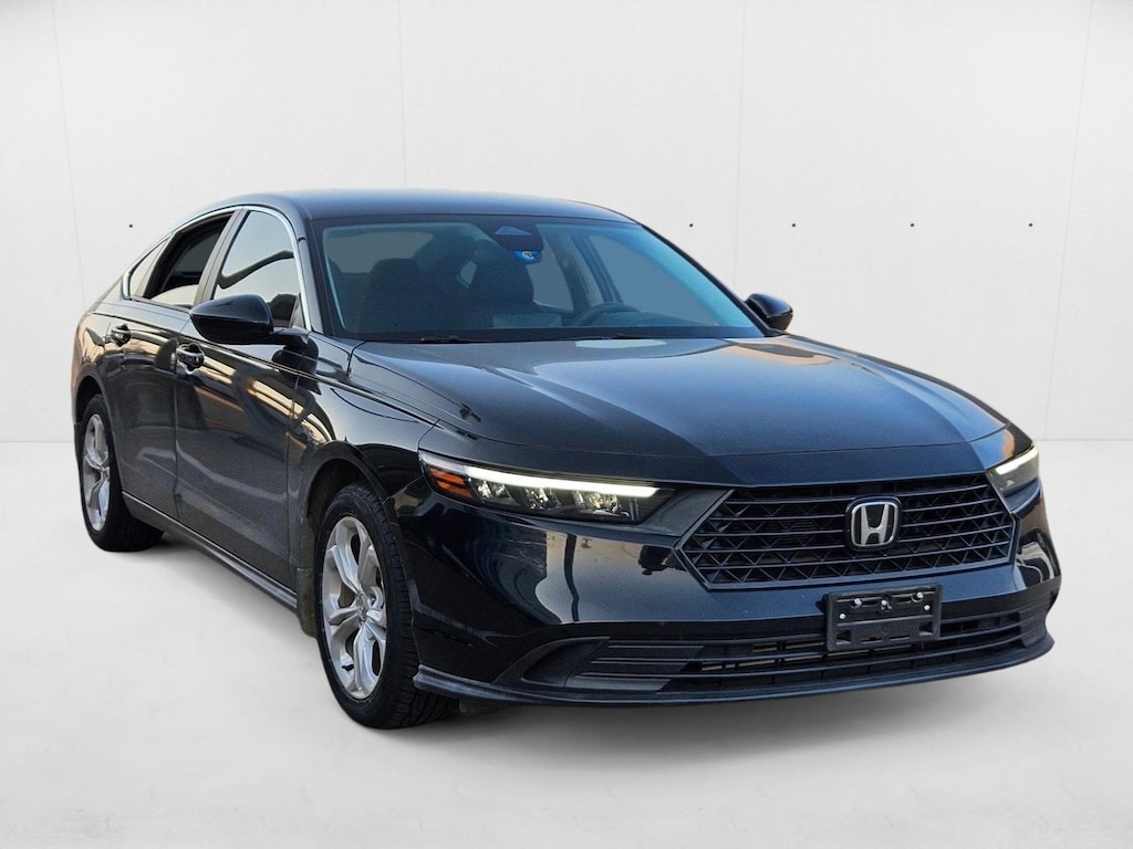 Used 2023 Honda Accord LX Sedan