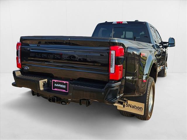 2026 Ford F-350 Platinum photo 2