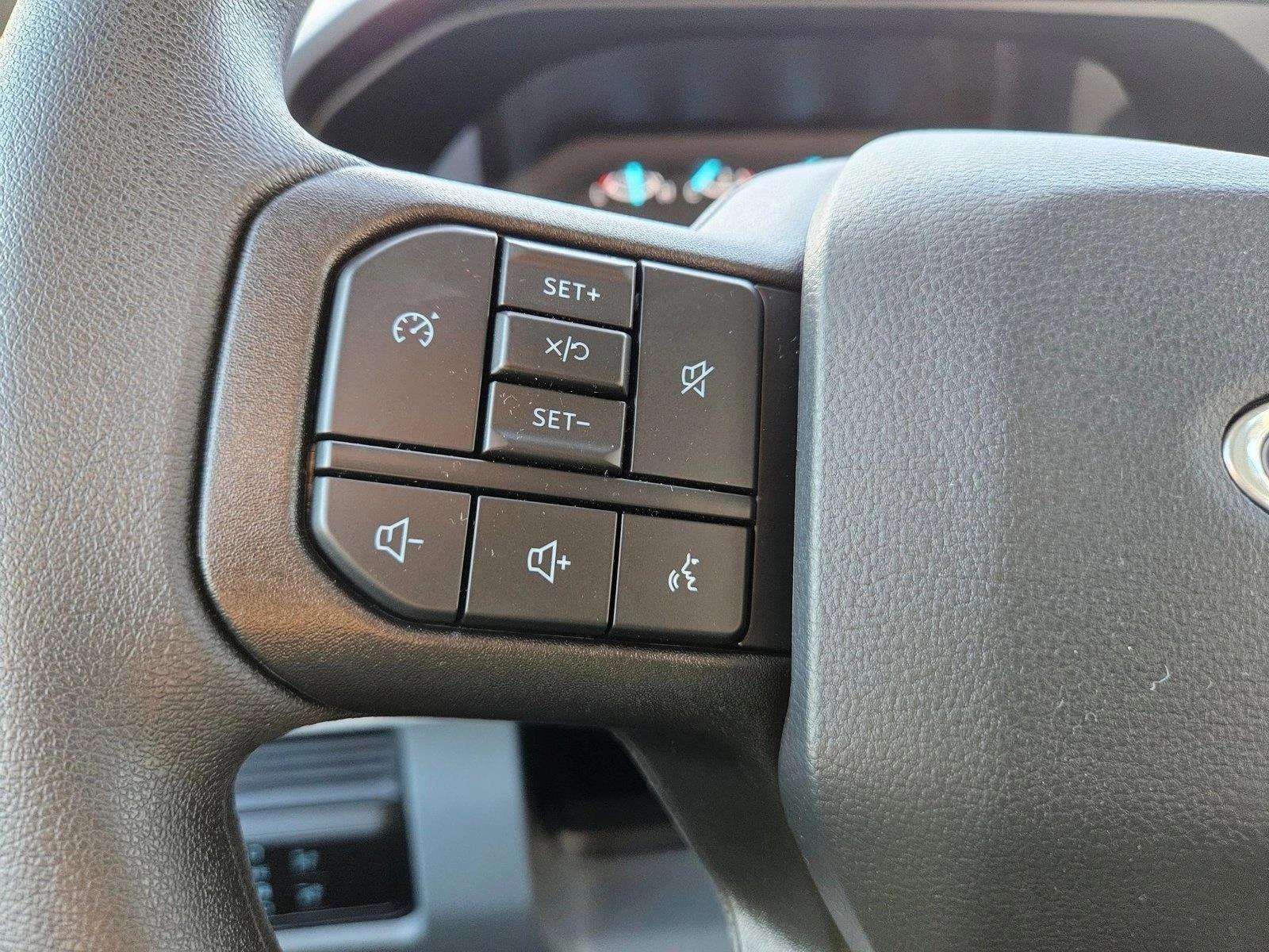 2026 Ford F-250 Super Duty XLT - Photo 14