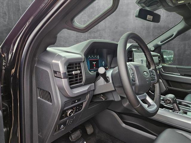 2025 Ford F-150 XLT photo 3
