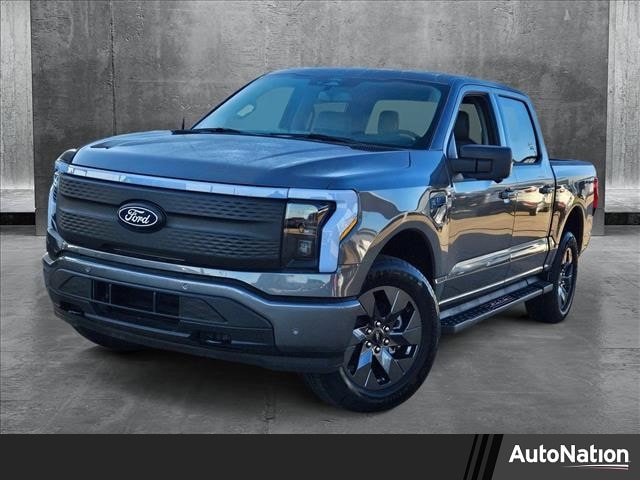 2025 Ford F-150 Lightning Flash's photo