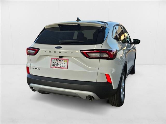2025 Ford Escape Active photo 2