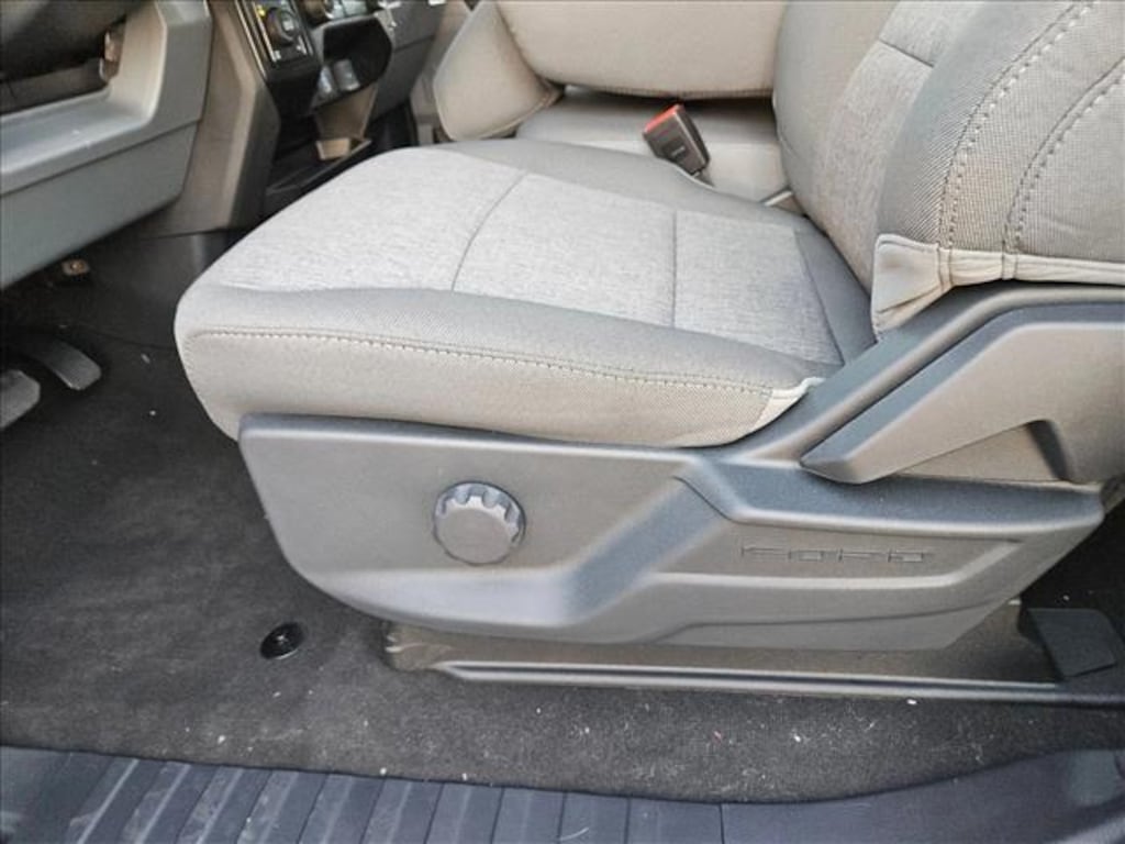 New 2026 Ford F-250 XL Truck Crew Cab