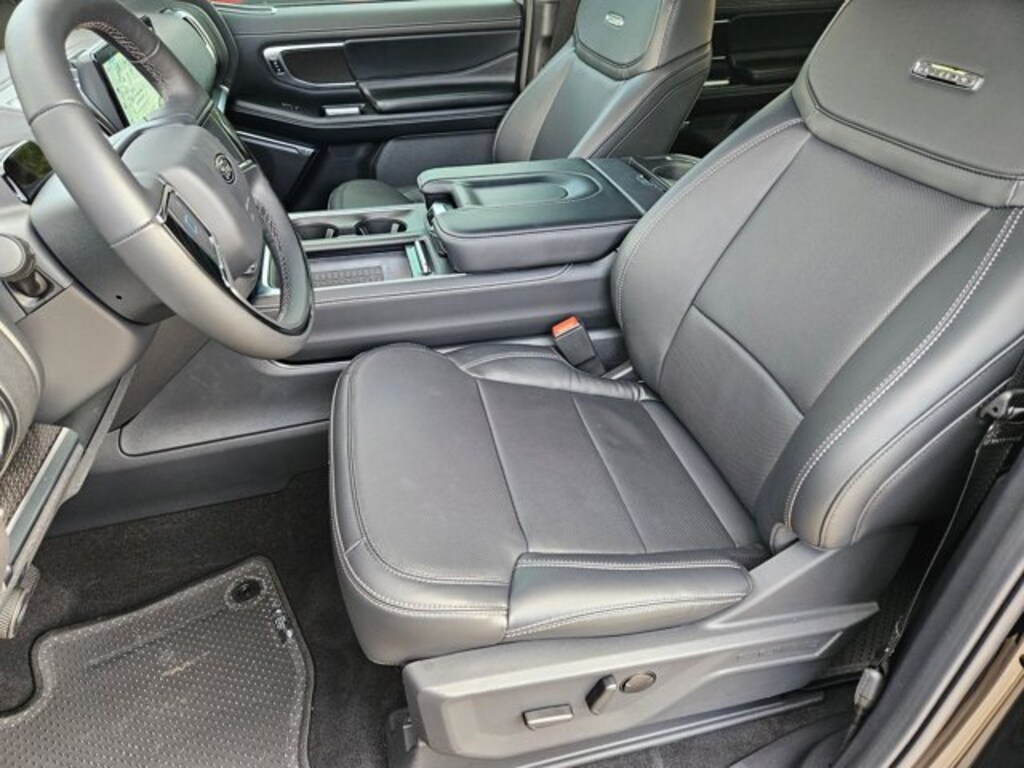 New 2025 Ford Expedition Platinum SUV