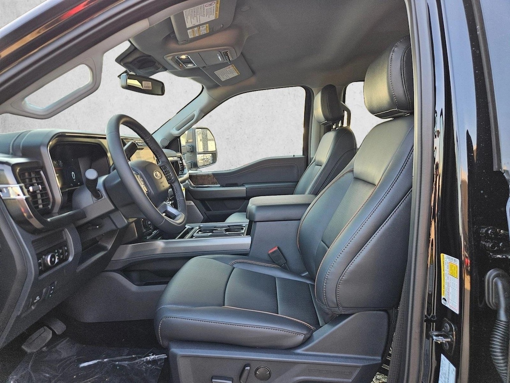 New 2026 Ford F-250 LARIAT Truck Crew Cab
