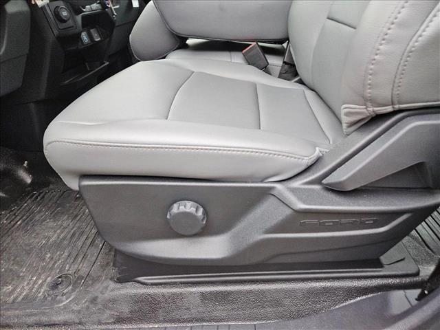 2024 Ford F-450 XL photo 4