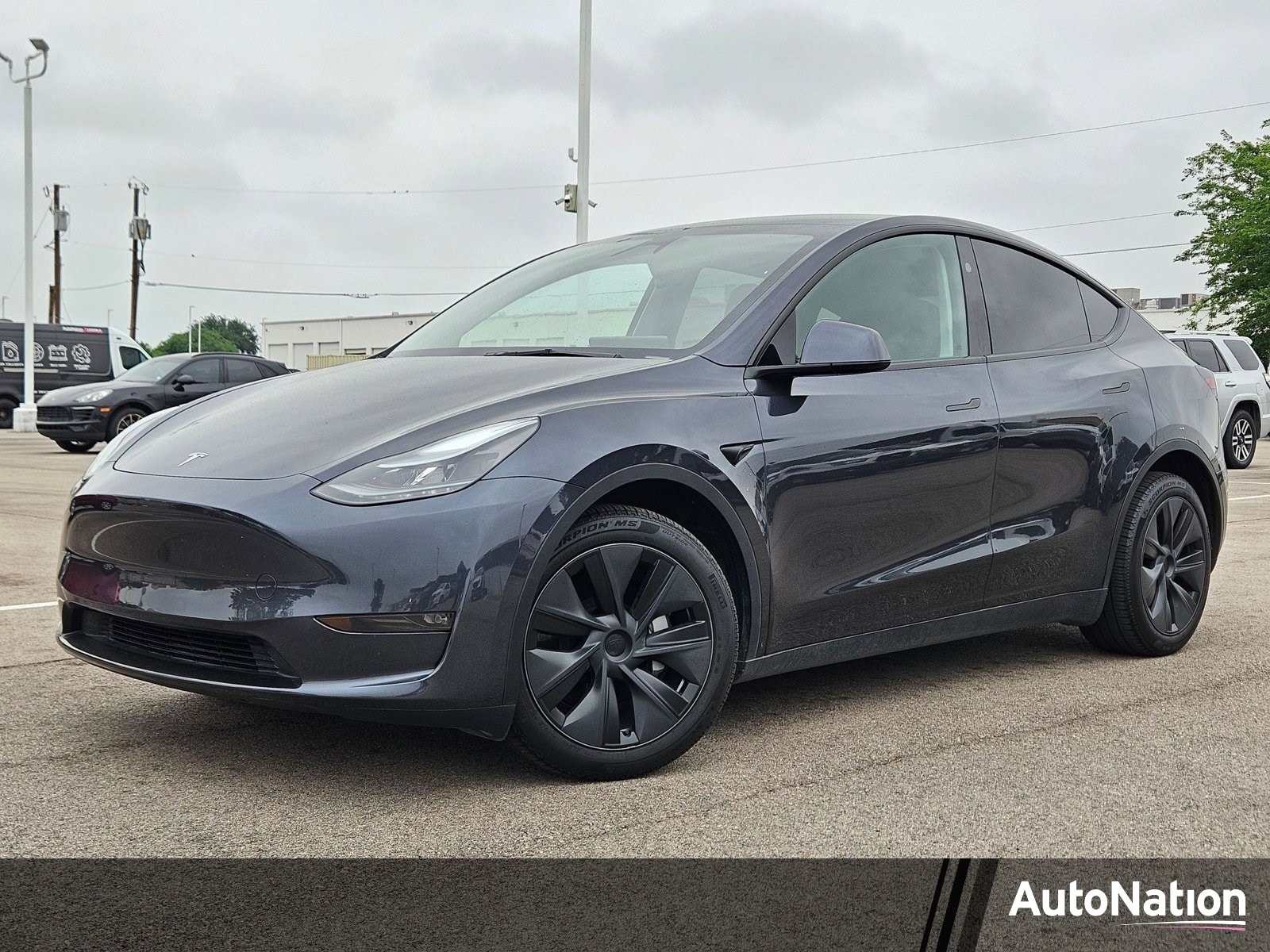 2025 Tesla Model Y Long Range Dual Motor All-Wheel Drive's photo