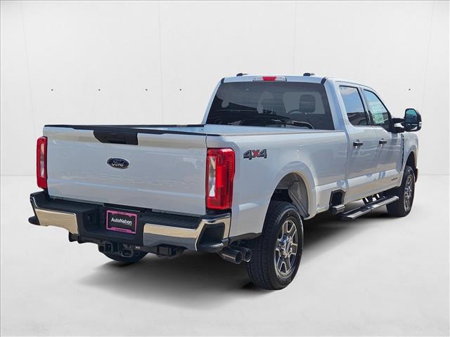 2025 Ford F-250 XLT photo 2