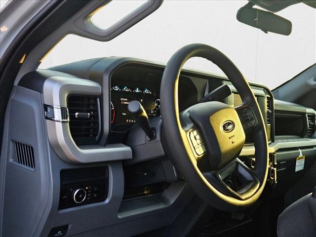 2026 Ford F-250 XL photo 3