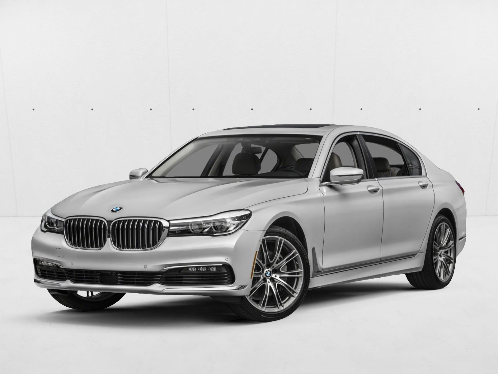 2016 BMW 7 Series 740i's photo
