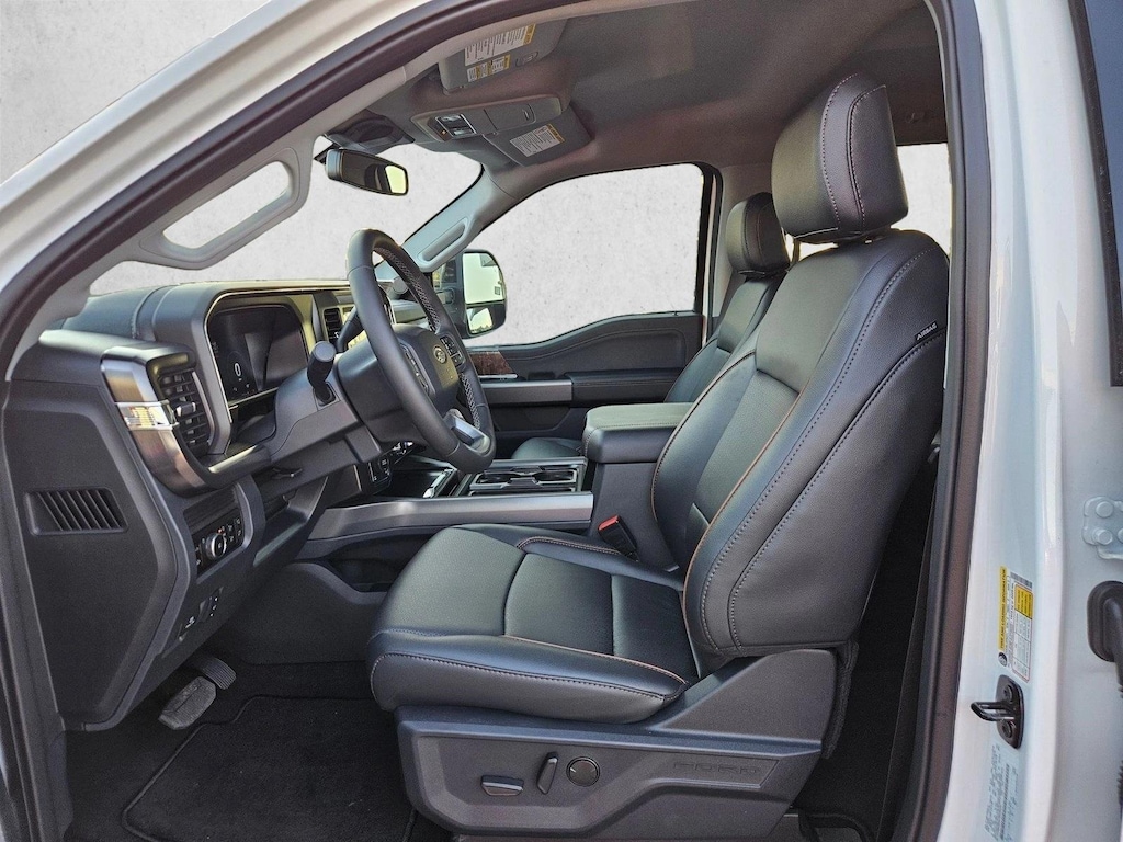 New 2026 Ford F-350 LARIAT Truck Crew Cab