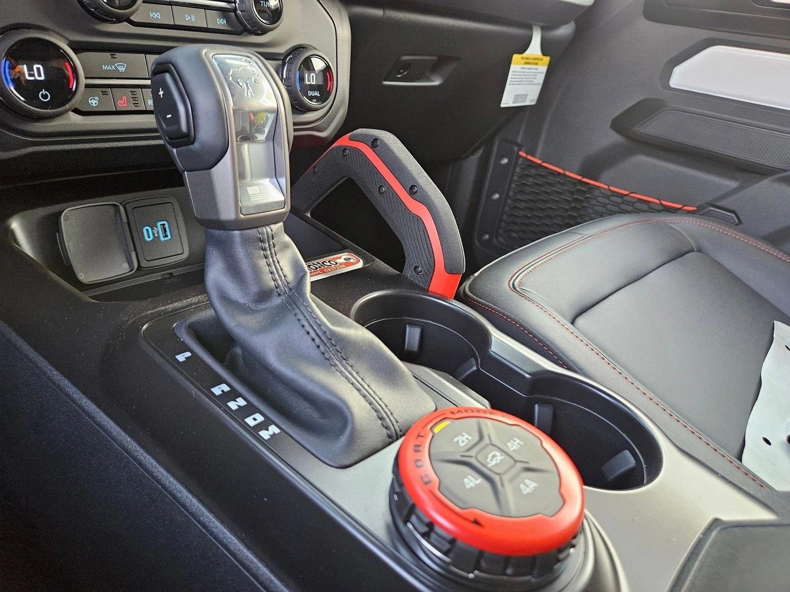 2025 Ford Bronco 2-Door Stroppe - Photo 12