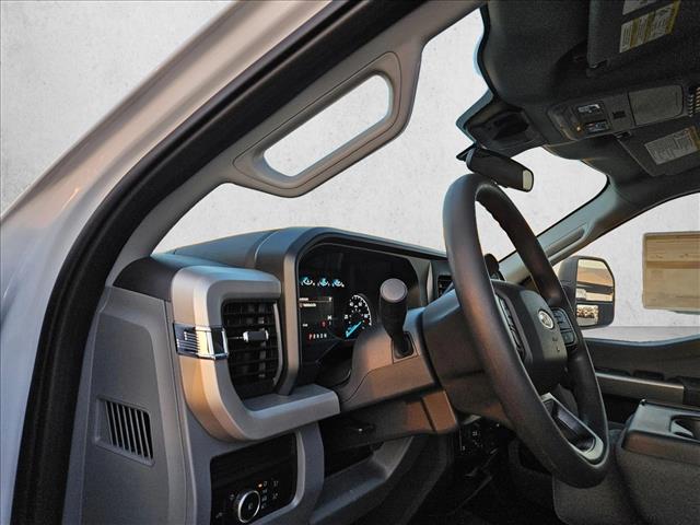 2026 Ford F-250 XL photo 3