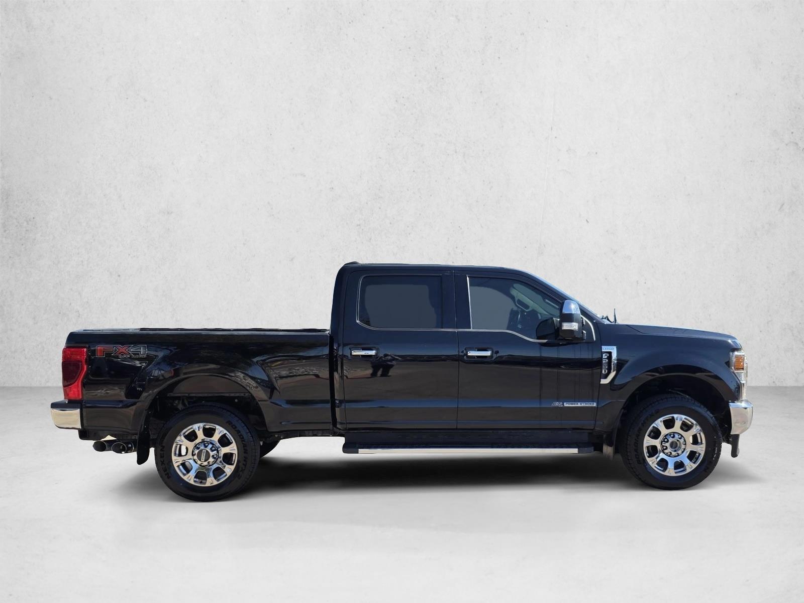 2021 Ford F-250 Lariat photo 4