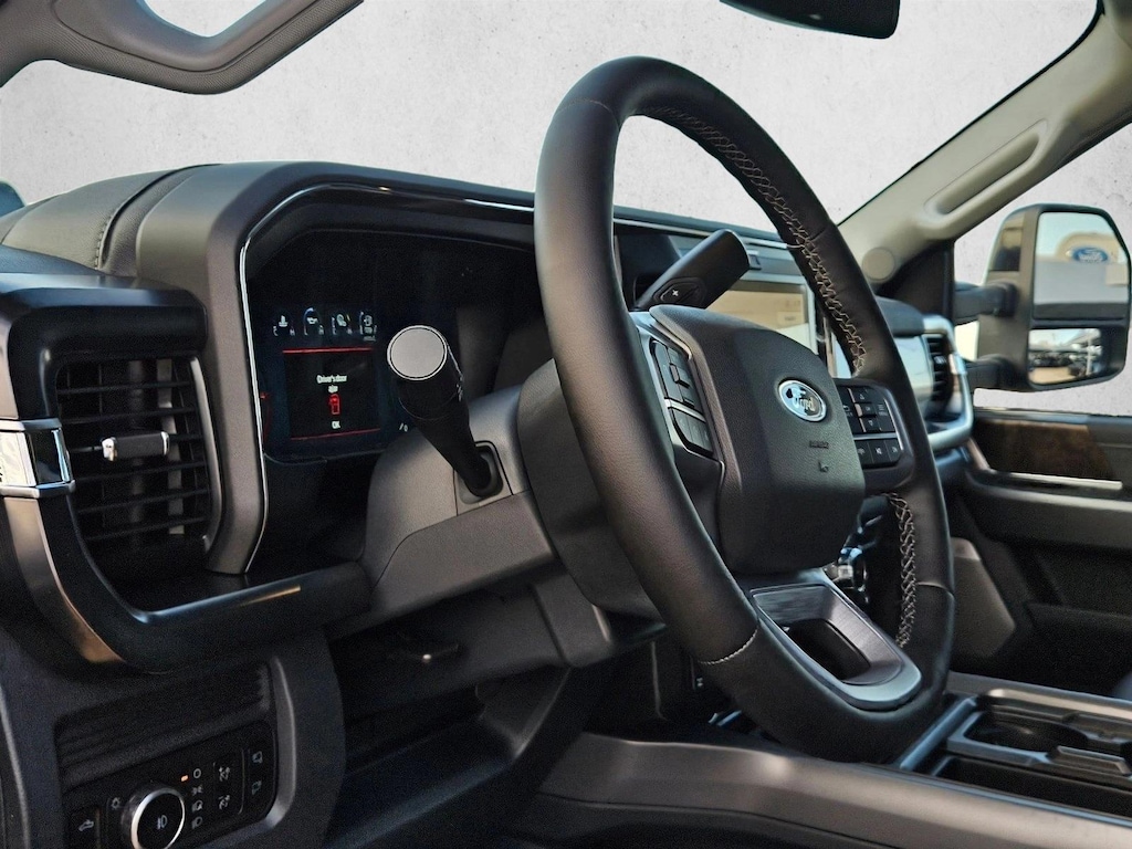 New 2026 Ford F-250 LARIAT Truck Crew Cab