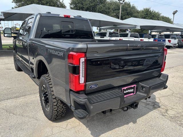 2026 Ford F-250 Platinum photo 2