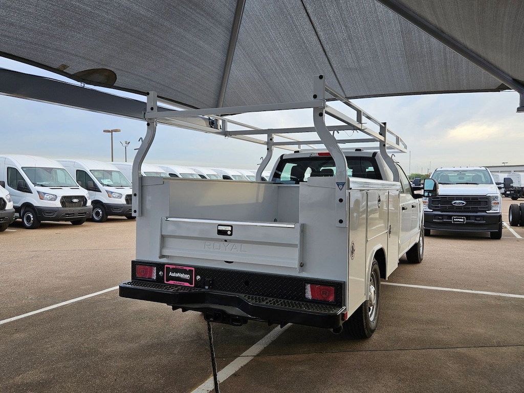 New 2026 Ford F-250 XL Truck Crew Cab