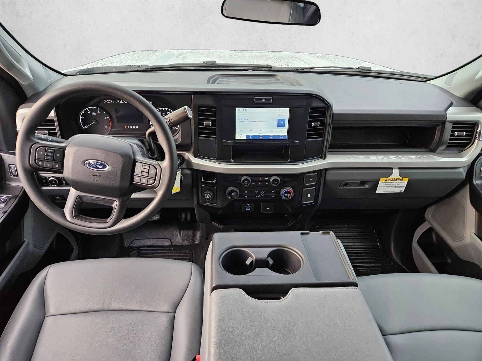 2025 Ford F-250 Super Duty XL - Photo 11
