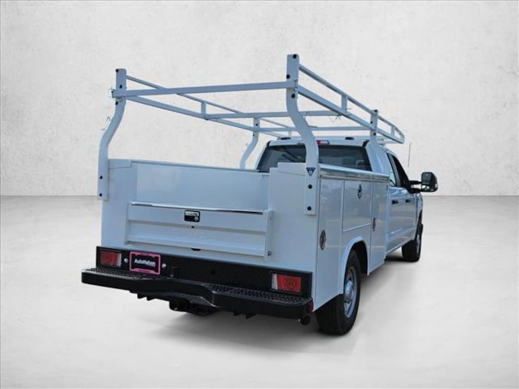 New 2026 Ford F-250 XL Truck Crew Cab