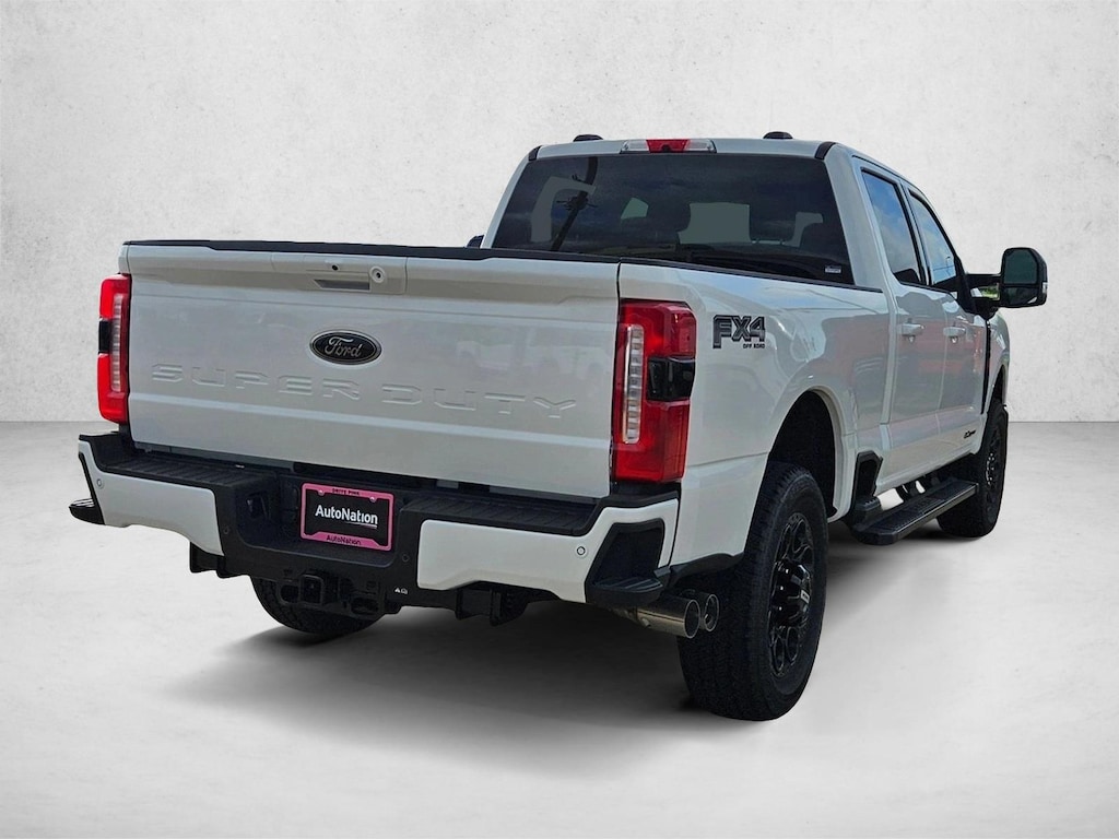 New 2026 Ford F-250 LARIAT Truck Crew Cab