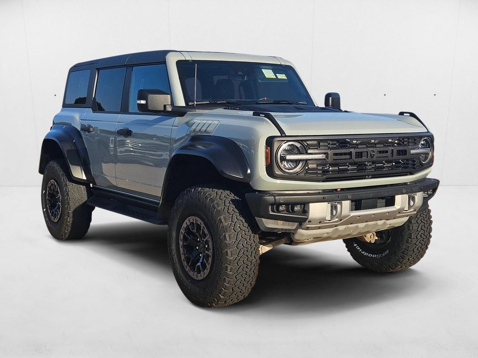 2023 Ford Bronco Raptor photo 3