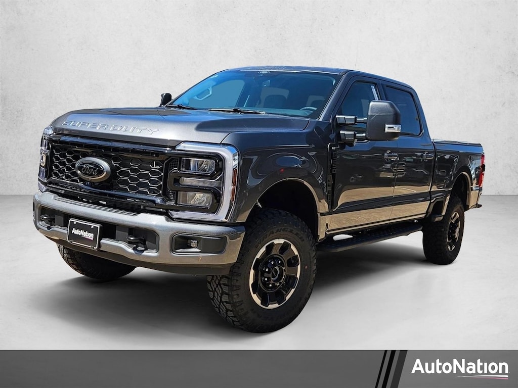 New 2026 Ford F-250 XLT Truck Crew Cab