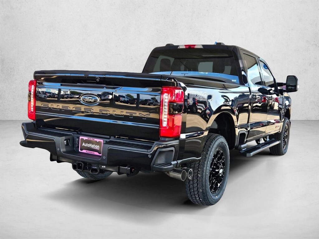 New 2026 Ford F-250 LARIAT Truck Crew Cab