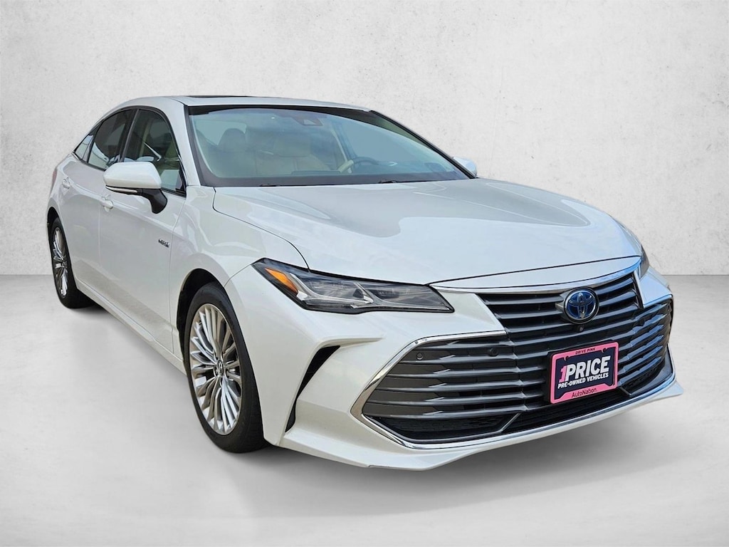 Used 2019 Toyota Avalon Hybrid Hybrid Limited Sedan