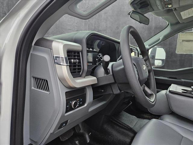 2024 Ford F-450 XL photo 3