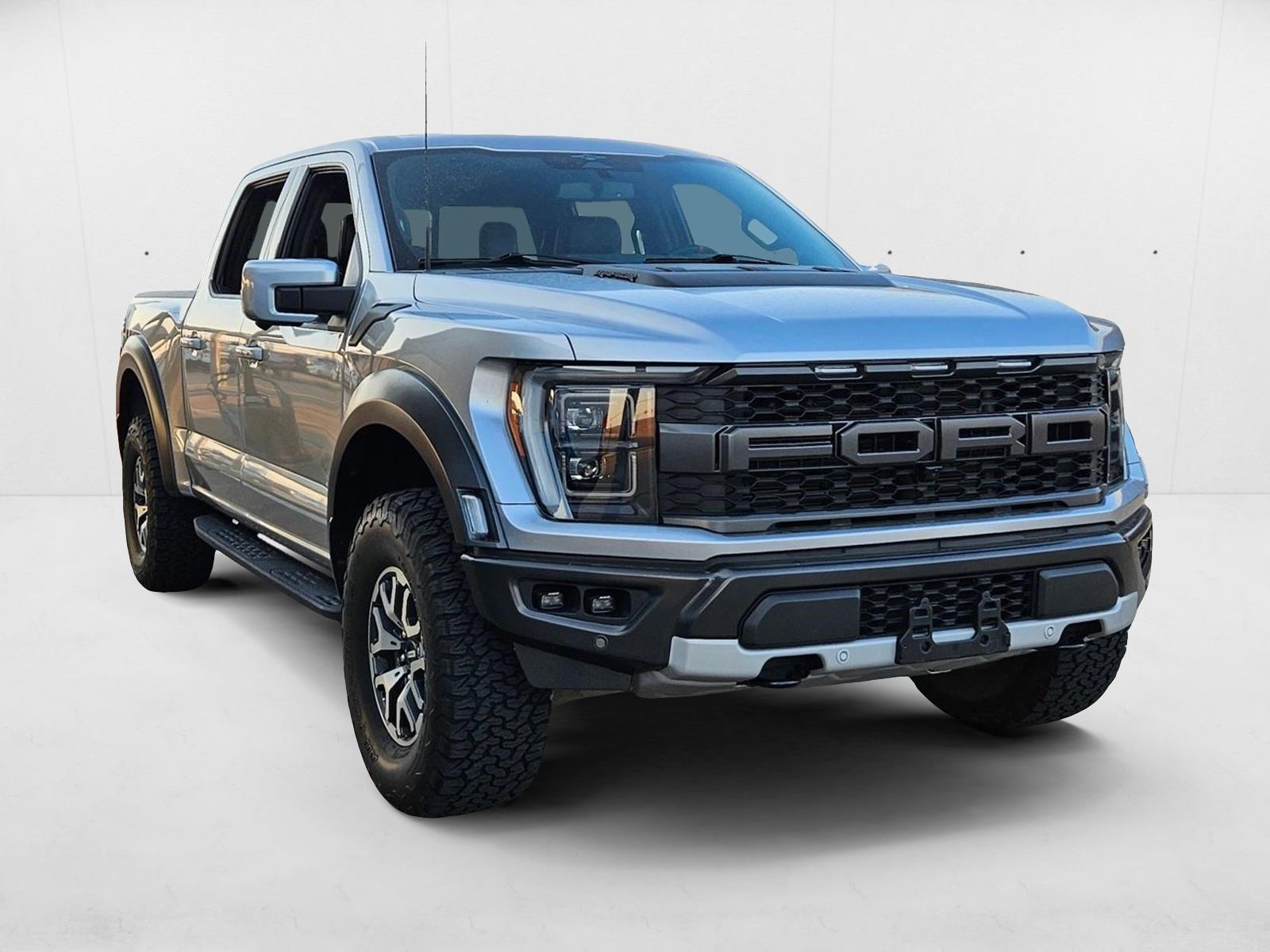 2023 Ford F-150 Raptor photo 3