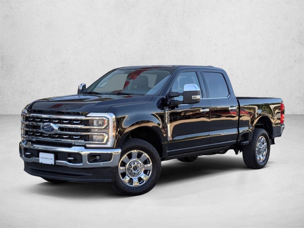Used 2024 Ford F-350 LARIAT Truck Crew Cab