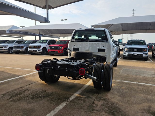 2025 Ford F-450 XL photo 2