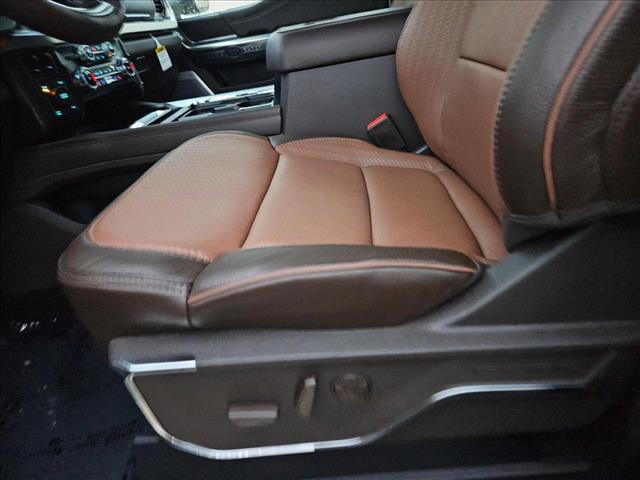 2025 Ford F-250 King Ranch photo 4