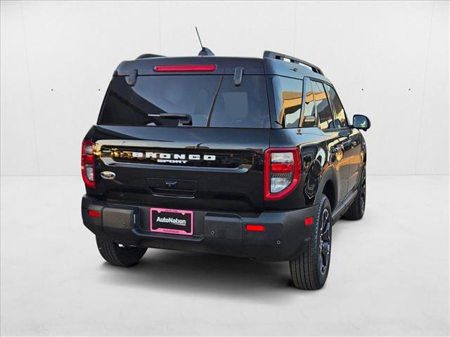 2025 Ford Bronco Sport Outer Banks photo 2