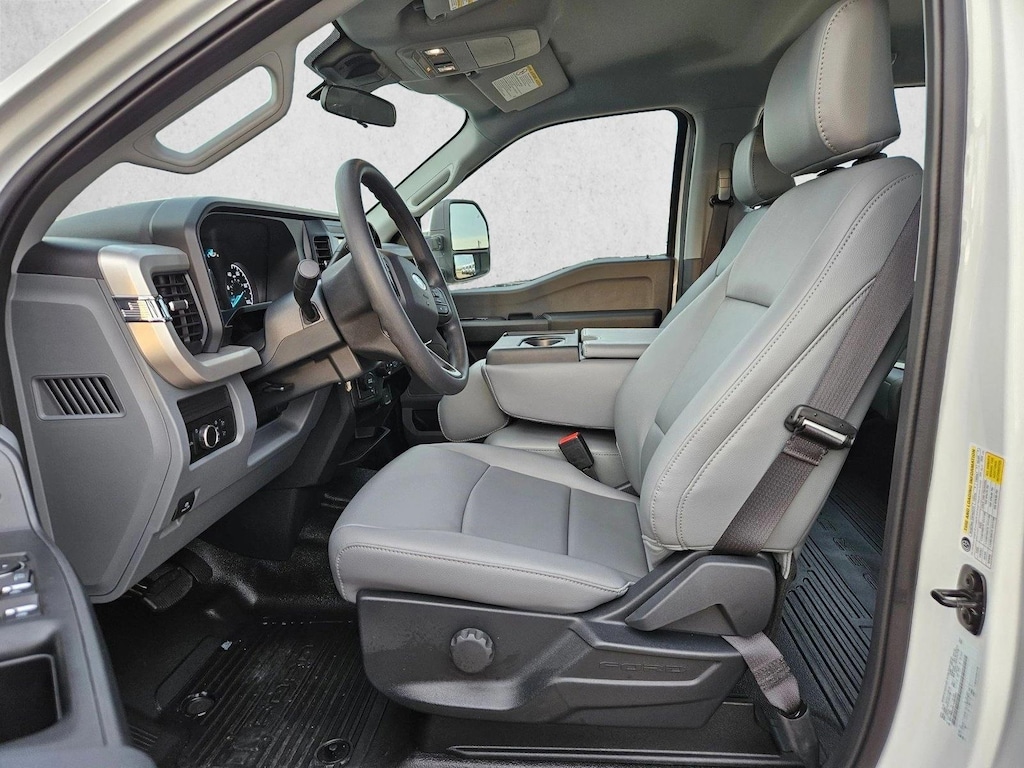 New 2026 Ford F-250 XL Truck Crew Cab