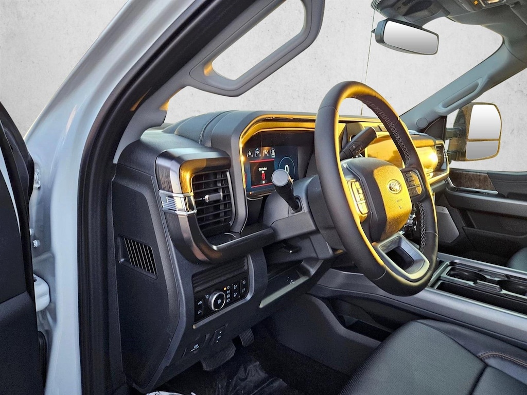New 2026 Ford F-250 LARIAT Truck Crew Cab