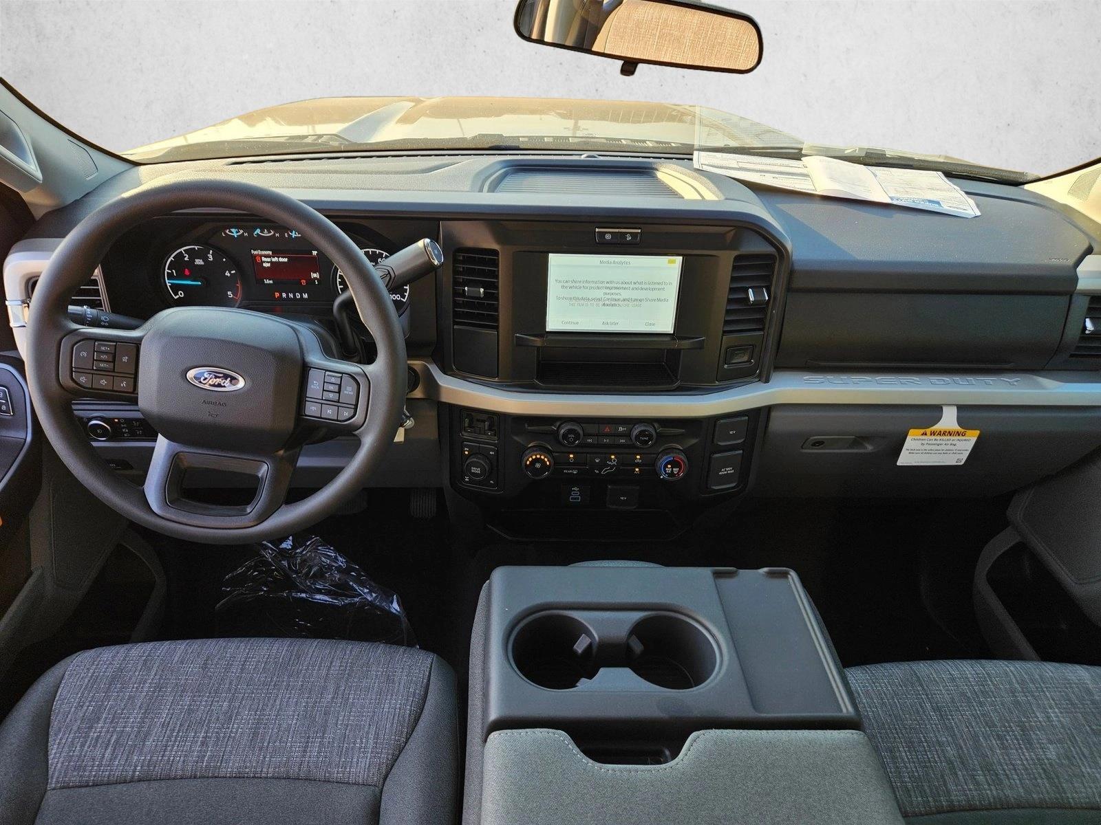 2026 Ford F-250 Super Duty XLT - Photo 11