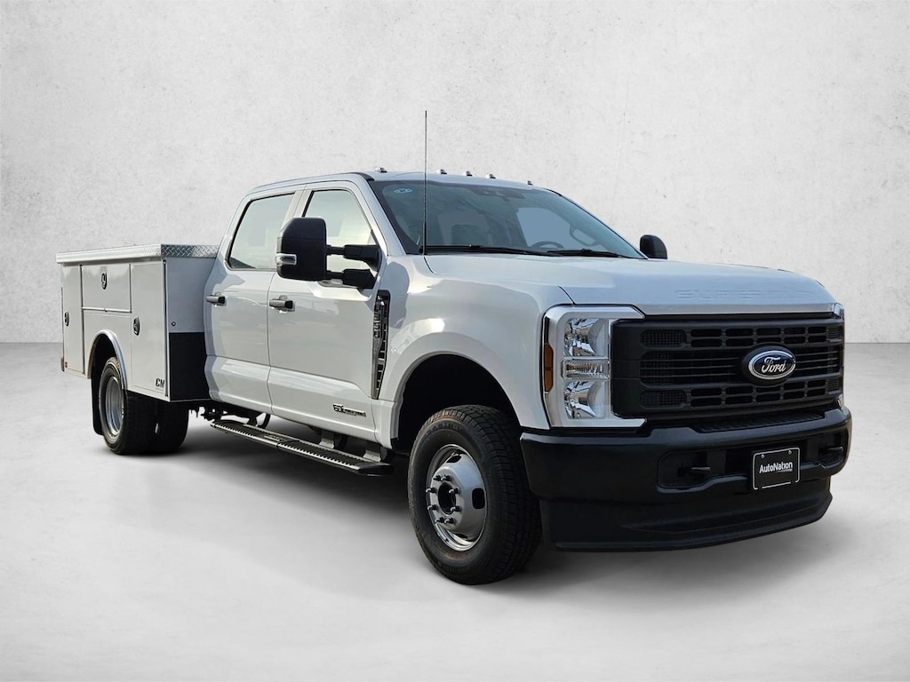 New 2026 Ford F-350 Chassis XL Truck Crew Cab