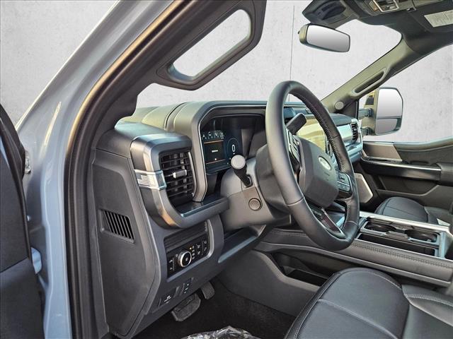 2026 Ford F-250 Platinum photo 3