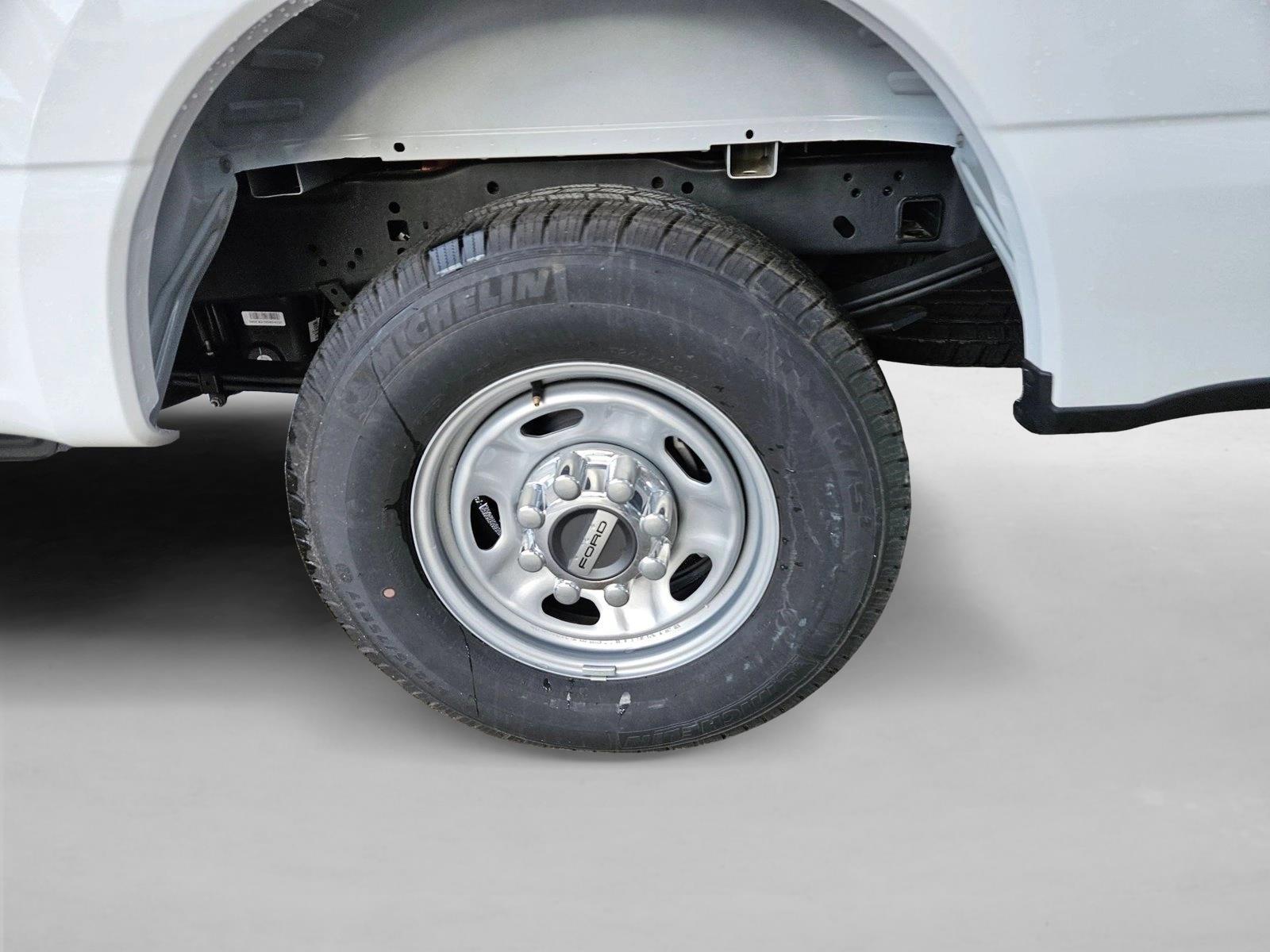 2025 Ford F-250 Super Duty XL - Photo 10