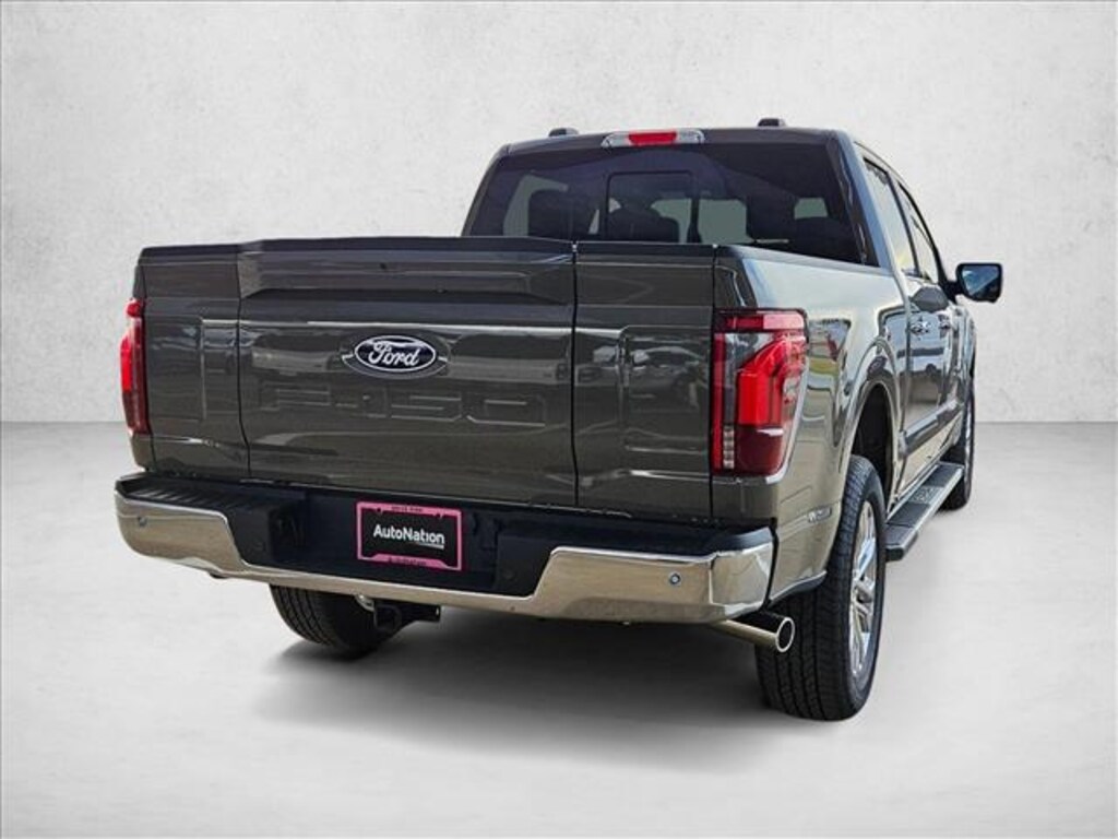 New 2025 Ford F-150 LARIAT Truck SuperCrew Cab