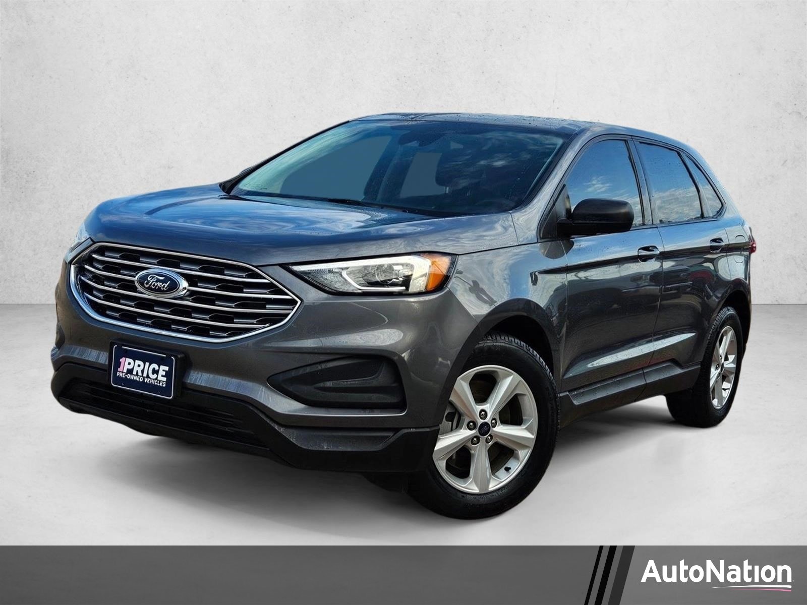 2022 Ford Edge SE AWD's photo