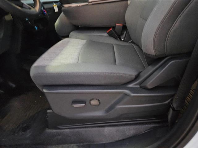 2025 Ford F-250 XLT photo 4