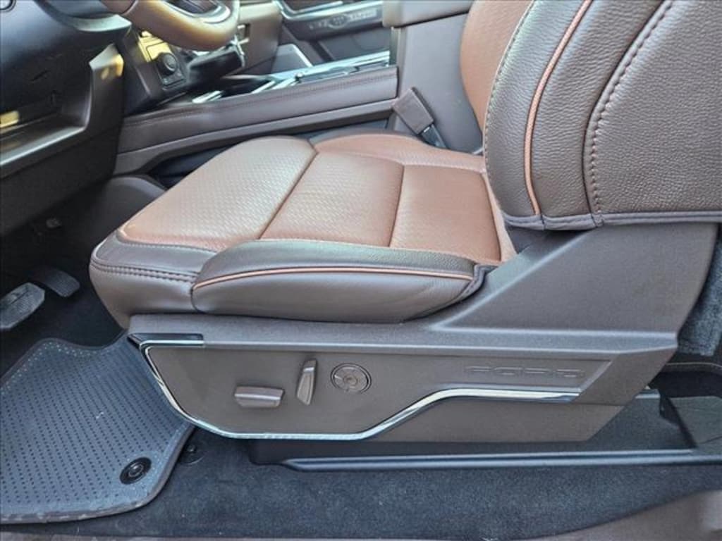 New 2026 Ford F-250 King Ranch Truck Crew Cab