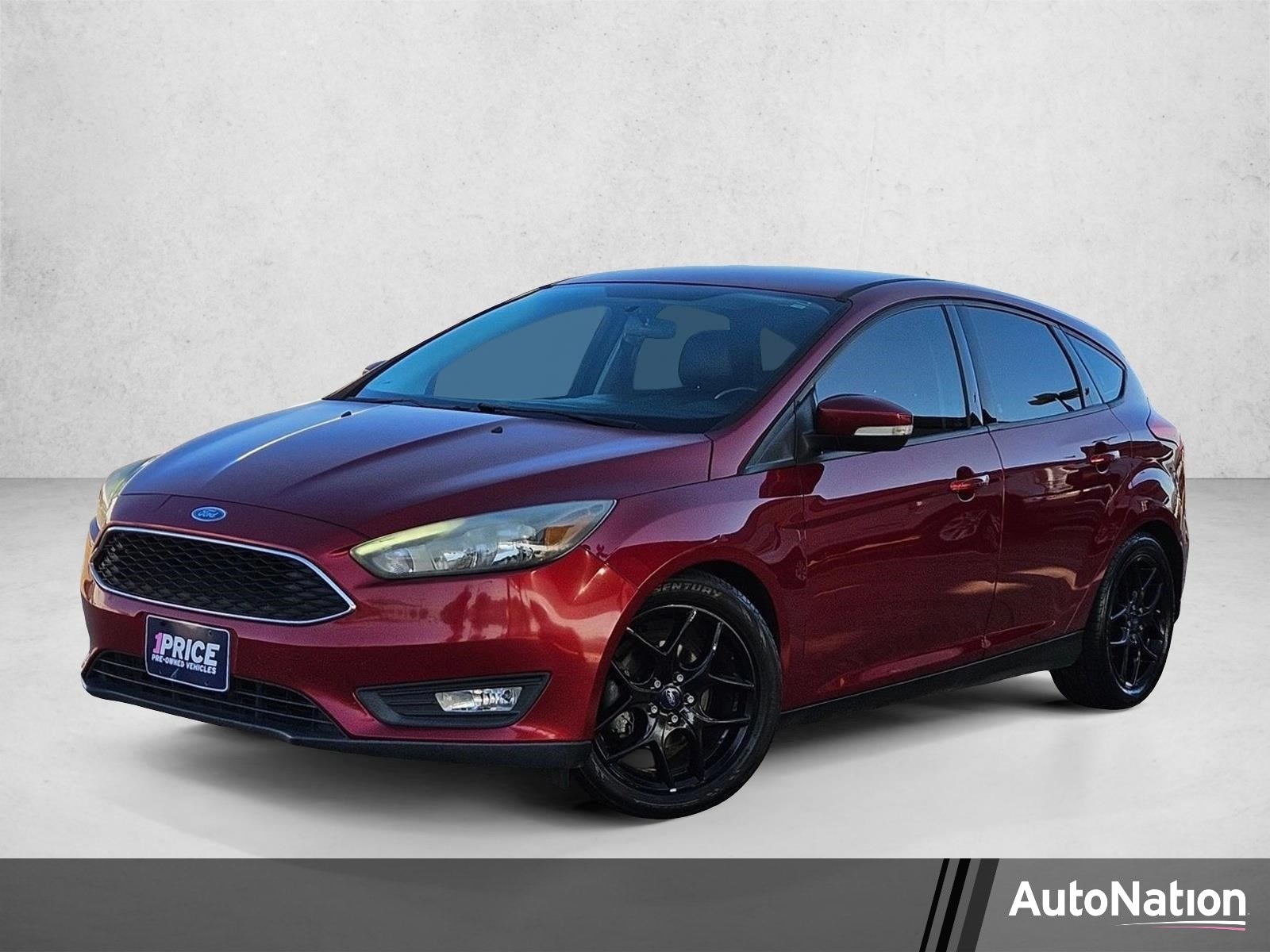 2016 Ford Focus 5 Door Hatch SE's photo