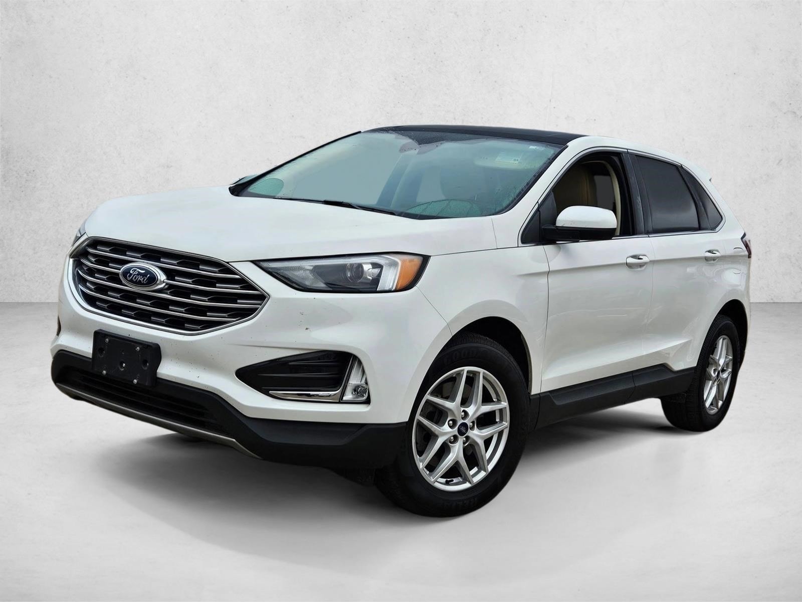2022 Ford Edge SEL's photo
