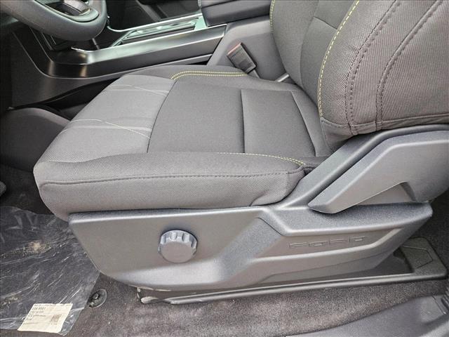 2025 Ford F-150 STX photo 4