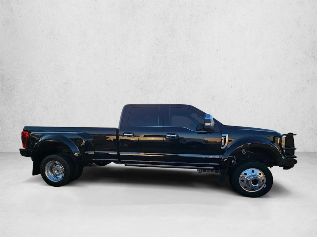 Used 2022 Ford F-450 Platinum Truck Crew Cab